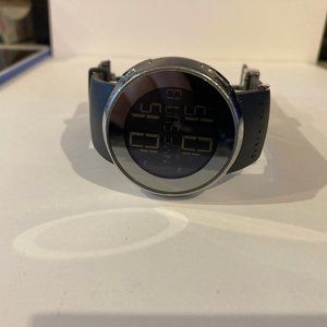 Black IGucci Women's Digital Watch